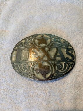Award Design Imperials Vintage Texas-themed Oval Belt Buckle with a Pearl inlay